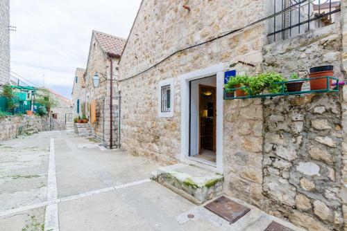 Hostal Rooms Kazerma