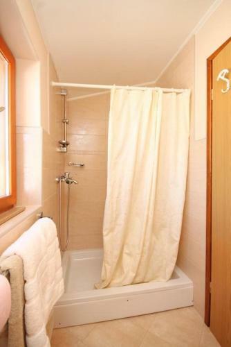 Apartment Susak 8050b