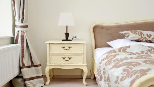 Hostal Flowers Premium Apartments & Rooms