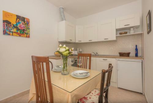 Apartments Bose
