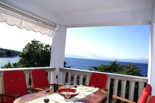 Apartment Malinska 38
