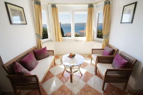 Two-bedroom Apartment Crikvenica 31