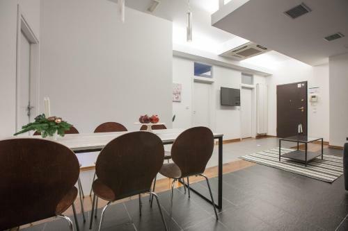 Apartments City Wellness Center