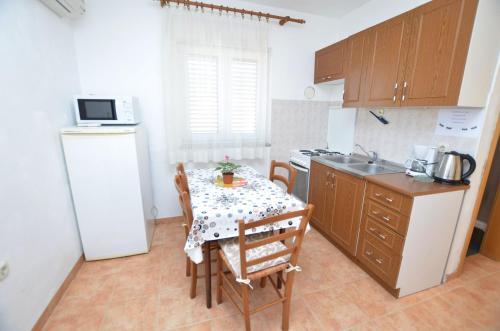 Apartment And Rooms Anton