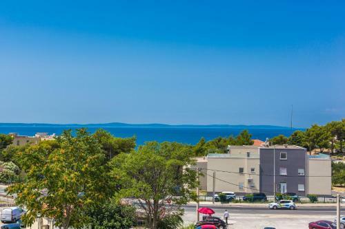 Luxuria Apartment