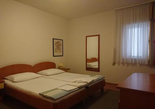 Villa Borna Apartments