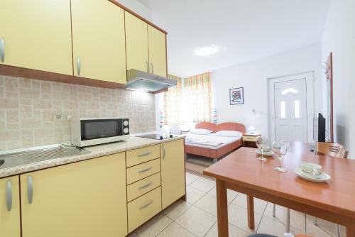 Villa Borna Apartments