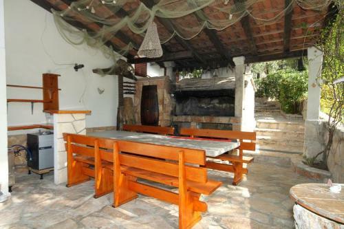 Apartment Ivan Dolac 8700a