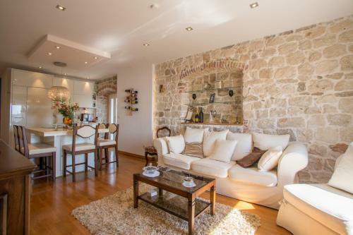 Imperial Luxury Apartment