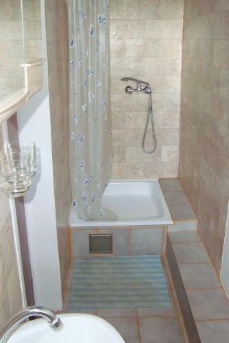 Apartment Privlaka 6300b