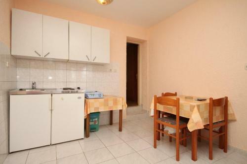 Apartment Stara Novalja 6469d