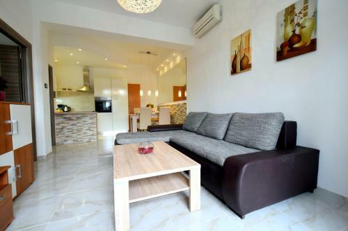 Apartment Antonija