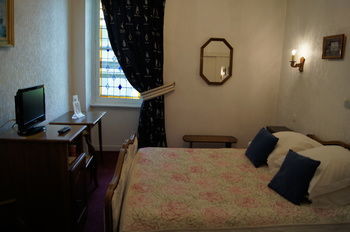 Hotel L Hostellerie Du Chateau