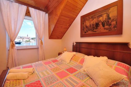 Villa Holiday Home Gariful