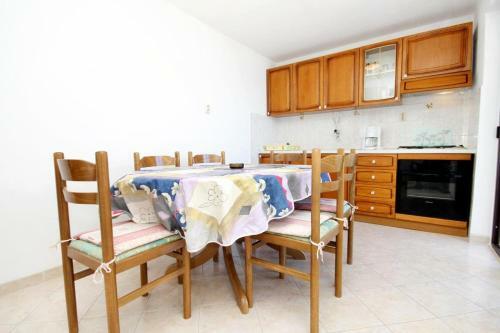 Apartments By The Sea Kneza (Korcula) - 9185