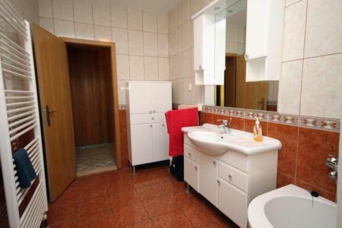 Apartment Marina 5953a
