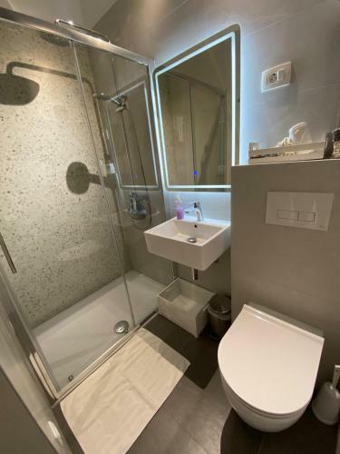 Hostal Apartments Marin
