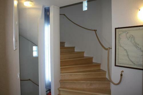 Apartments Staro Sidro