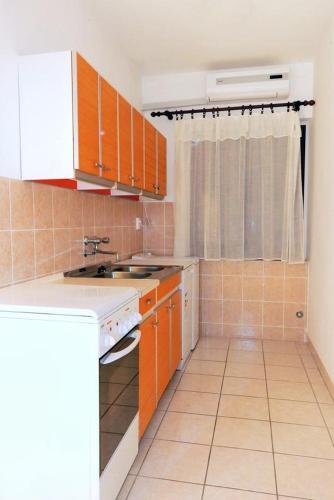 Apartments By The Sea Pag - 4119