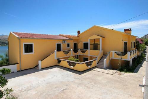 Apartments By The Sea Pag - 4119