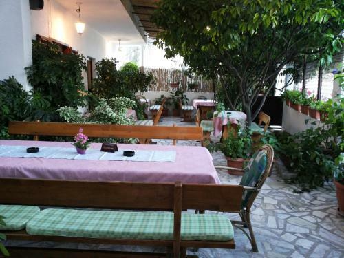 Apartments Mastrinka