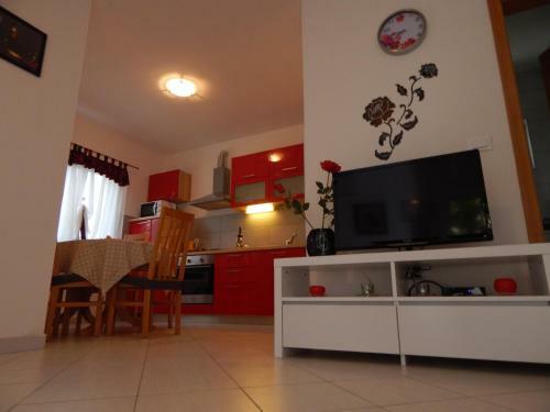 Apartments Mastrinka