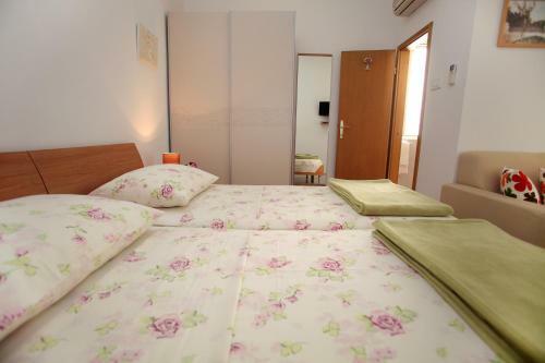 Hostal Room Mira