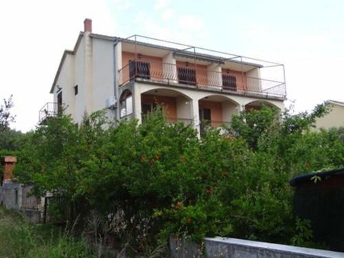 Apartmani Severin Mrsi?