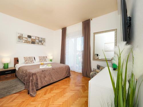 Beach Paradise Apartments