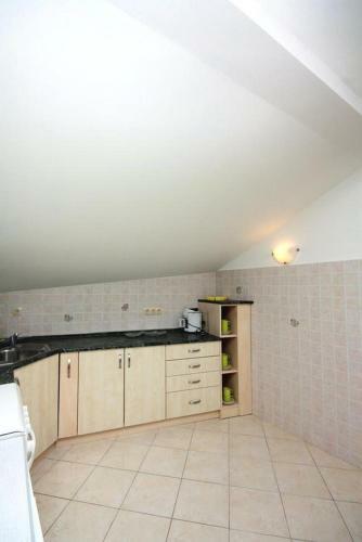 Apartment Barbat 5005b