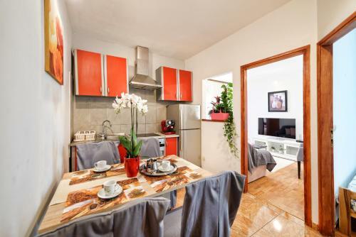 Holiday Home & Apartments Primavera