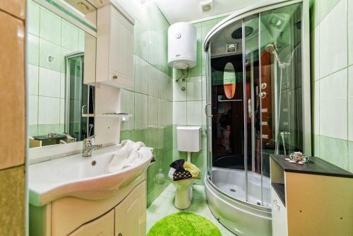 Holiday Home & Apartments Primavera