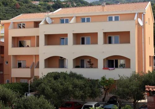 Apartment Tucepi 6058b