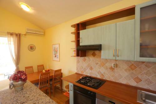 Sea View Apartments Pericic