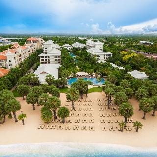 Hotel Ravindra Beach Resort And Spa