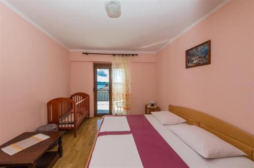 Apartment In Dramalj 5770
