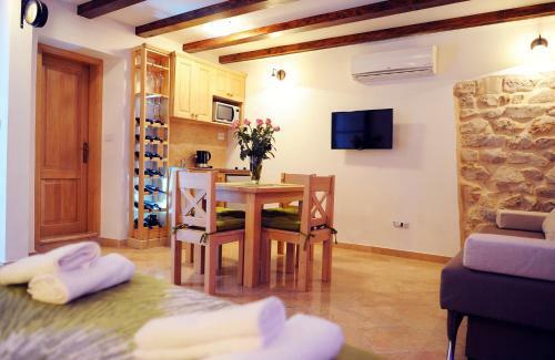 Diocletian Wine Apartment