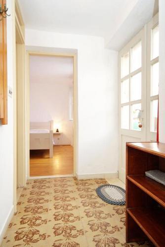 Apartment Lumbarda 4378a