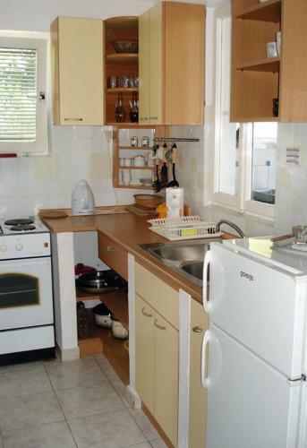 Apartment Milna 1146a