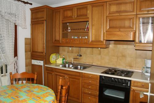 Apartment Postira 700a