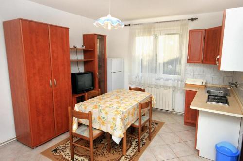 Apartments With A Parking Space Peroj (Fazana) - 2234