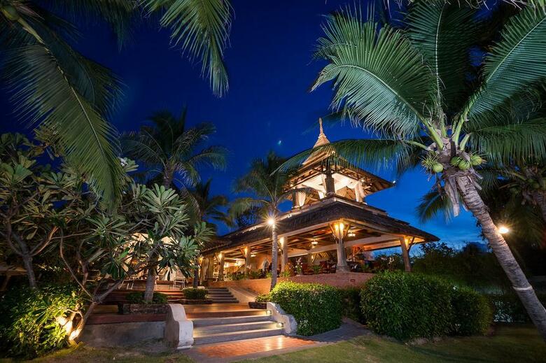 Hotel Royal Muang Samui Villas