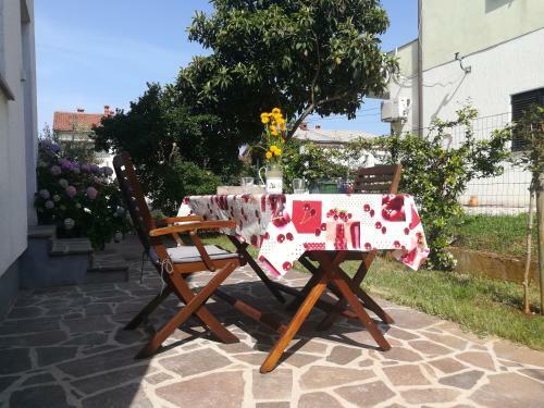 Apartments Mirela