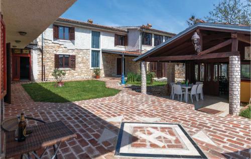Holiday Home Sisan 18