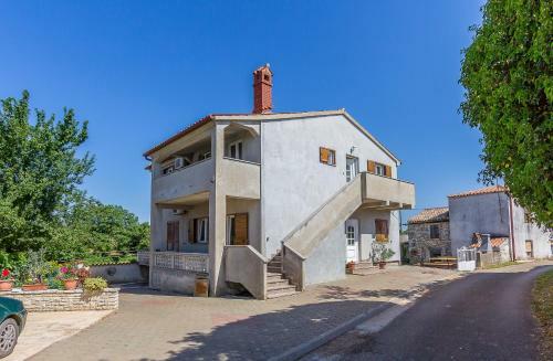 Apartment Mirjana
