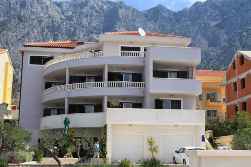 Apartment Makarska 3751d