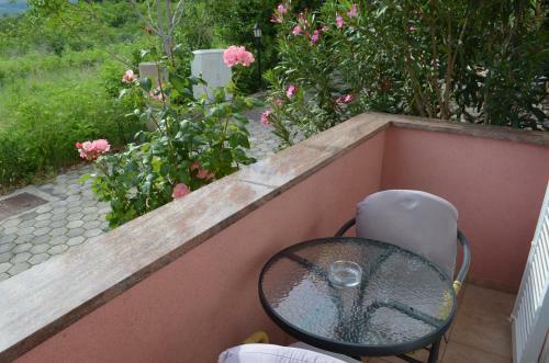 Hostal Apartments Nensi