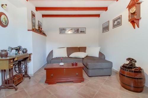Apartments Franjo