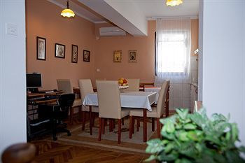 Bed & Breakfast Pansion Cardak