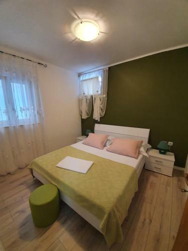 Apartments Rino